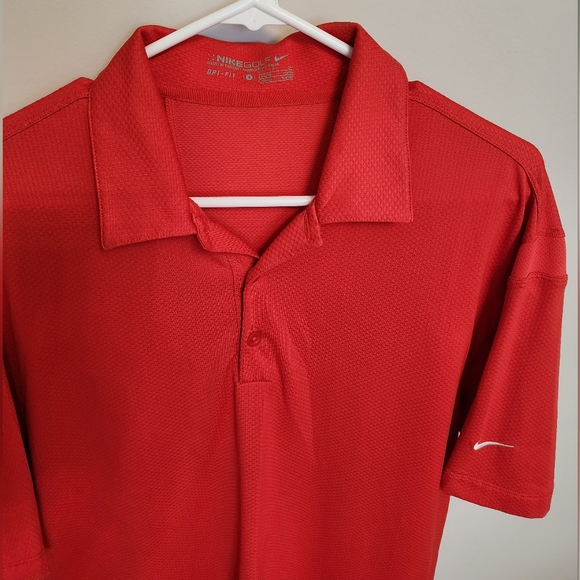 Like New, Men's Nike Golf Polo - Size Small - Picture 3 of 6